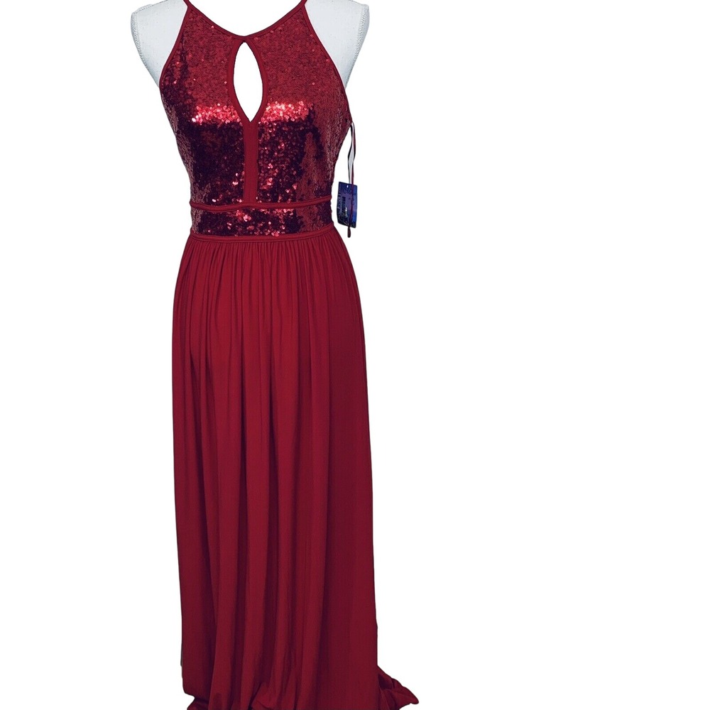 Morgan Red Sequin Gown Sz 5 Halter Key Hole Flowy Holiday Wedding Dress Maxi NEW
